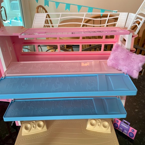 Barbie Rare Vintage Pink Cruise Ship Dance Party - Picture 11 of 12
